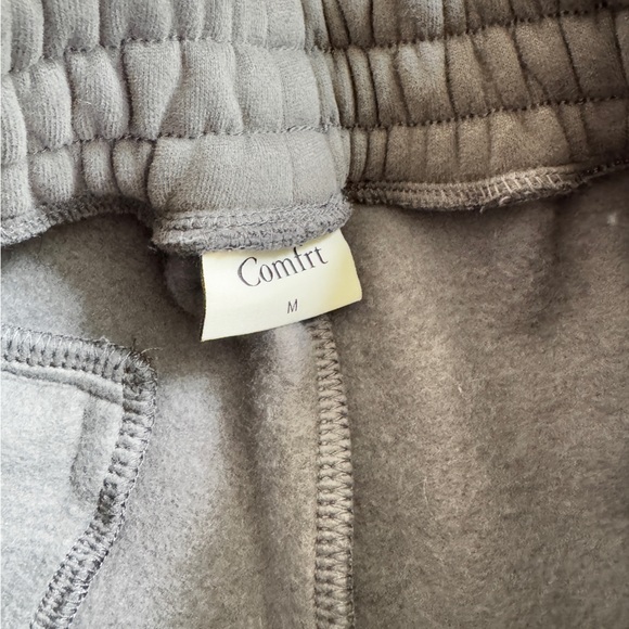 Comfrt set - Picture 4 of 5